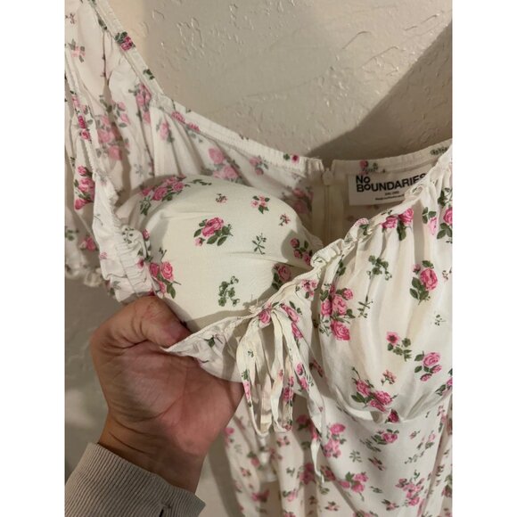 No Boundaries Plus Size Milkmaid Floral Puff Sleeved Midi Dress - Picture 7 of 11